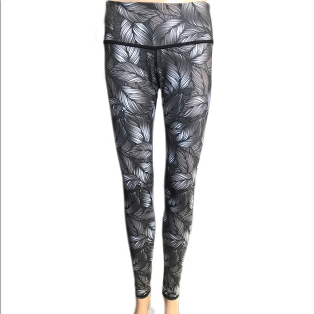Yoganastix Fitted Athletic Leggings Reversible Med - Picture 5 of 8